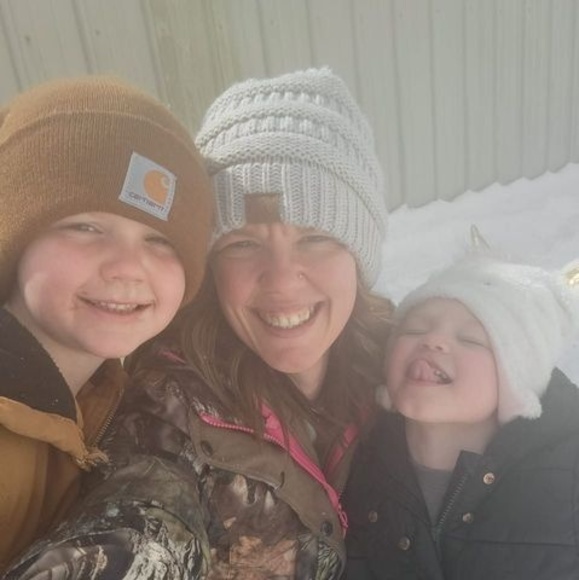 Meet your Posher, Nik - Picture 1 of 1